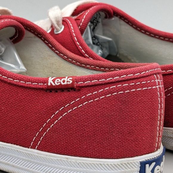 Keds Red With White and Beige Sole, White Stitching Size 6 US Great condition - Picture 4 of 9